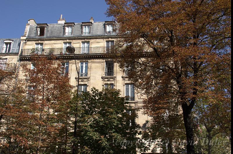 Parisian houses, autumn IMGP1550.jpg